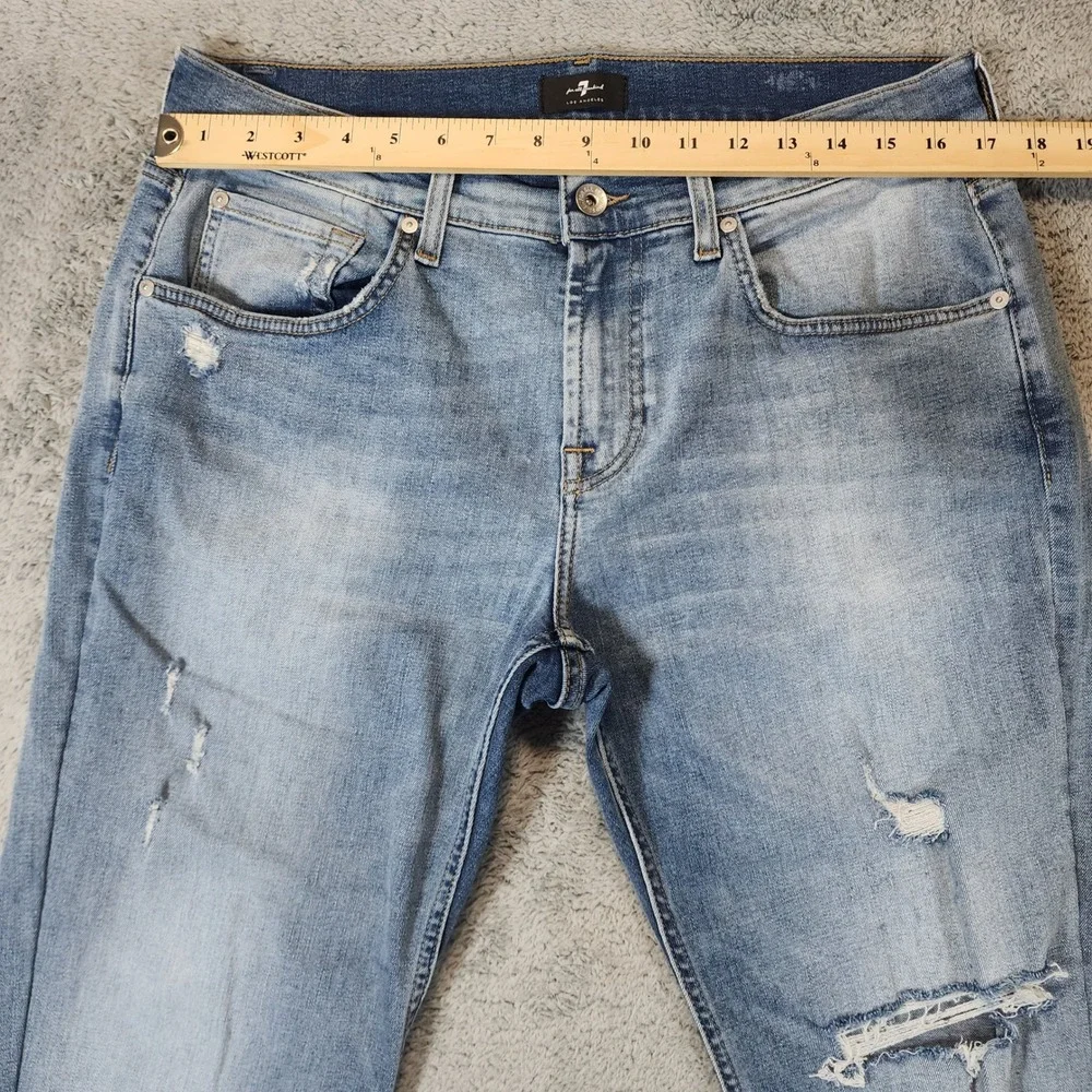 7 For All Mankind Austyn Jeans Mens 34x30 Light Blue Distressed Relaxed Straight